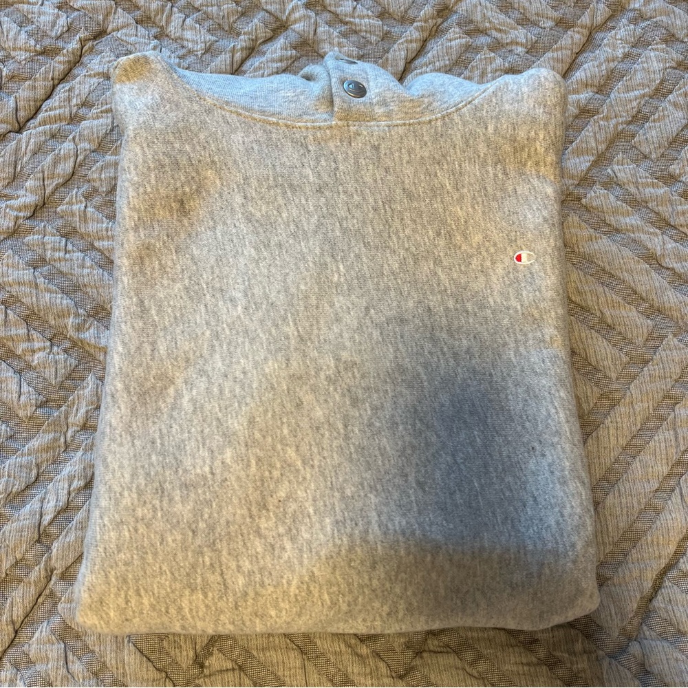 Men’s Gray Champion Hoodie Size Small